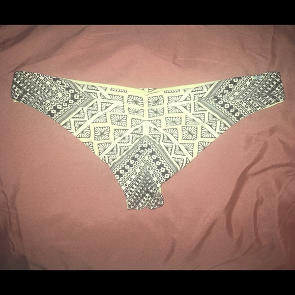 Nordstrom bikini bottoms - Picture 2 of 5